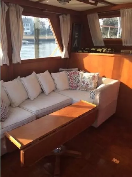 1987 Hershine Sundeck Trawler
