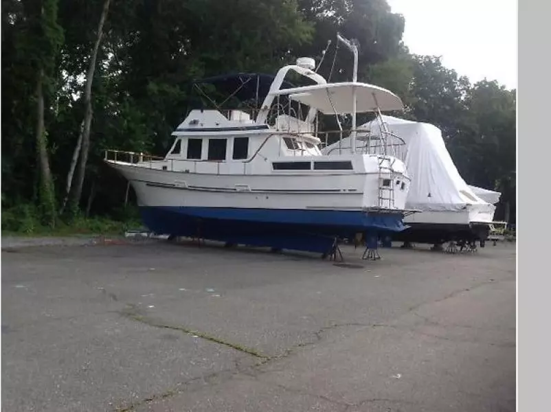 1987 Hershine Sundeck Trawler