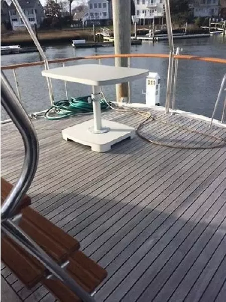 1987 Hershine Sundeck Trawler