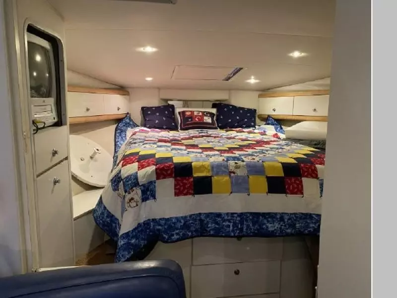 1994 Trojan 37 Express