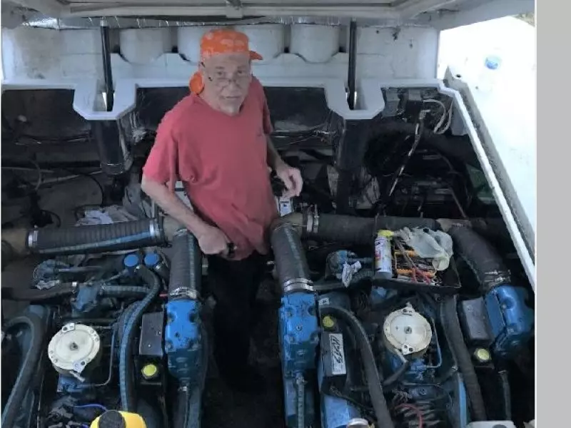 1994 Trojan 37 Express