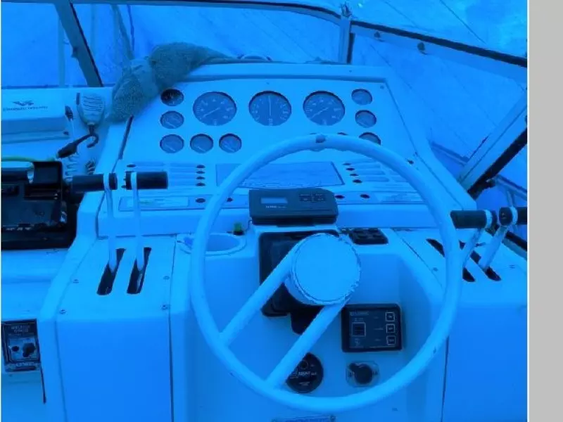 1994 Trojan 37 Express