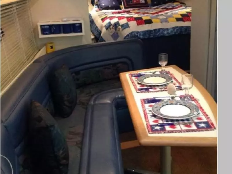 1994 Trojan 37 Express