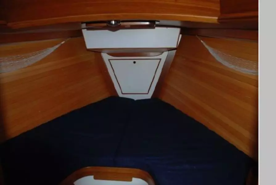 1999 Alerion Express 38 Yawl