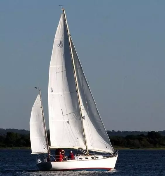 1999 Alerion Express 38 Yawl