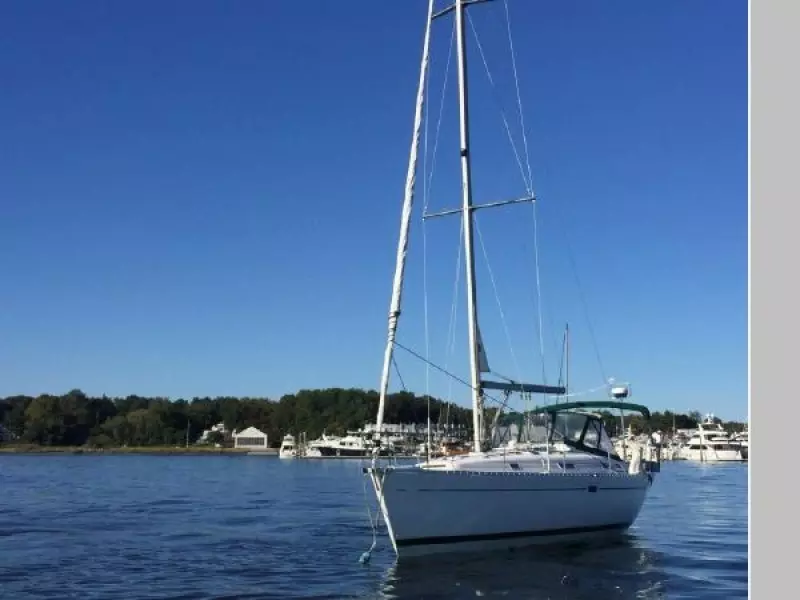 1999 Beneteau Oceanis 381