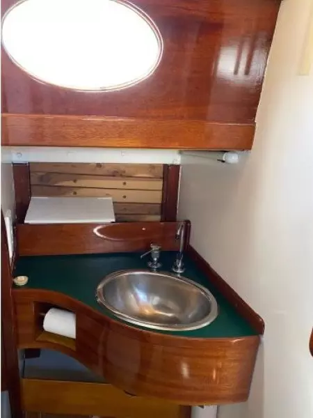 1996 Custom Harris Aft Cockpit Sloop