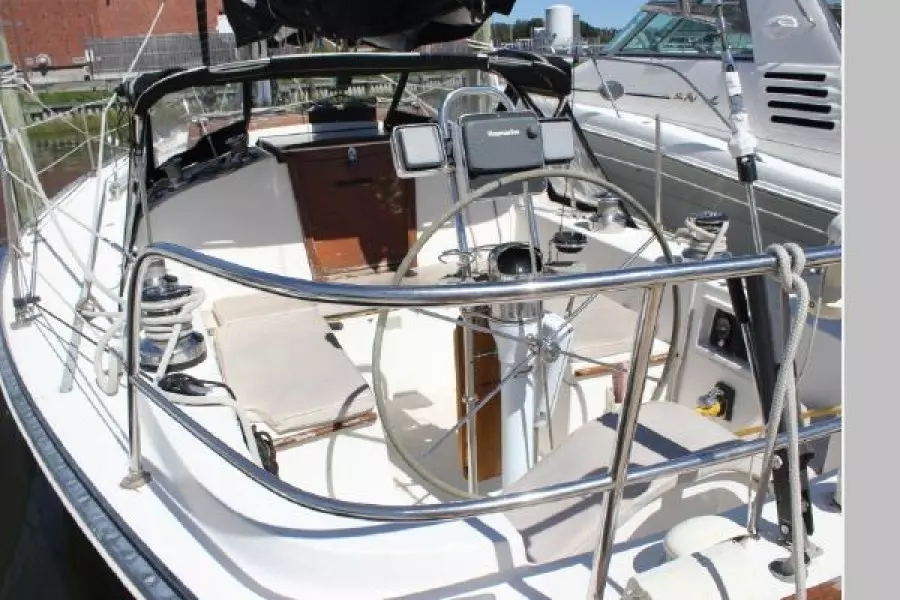 1976 C&C 38 Sloop