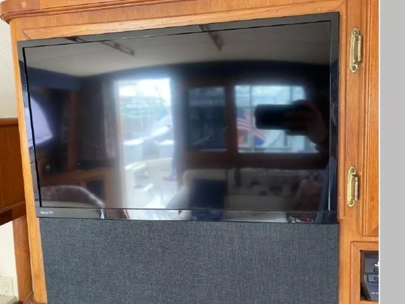 1990 Egg Harbor Golden Egg