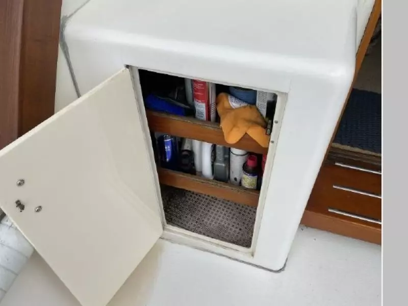 1990 Egg Harbor Golden Egg