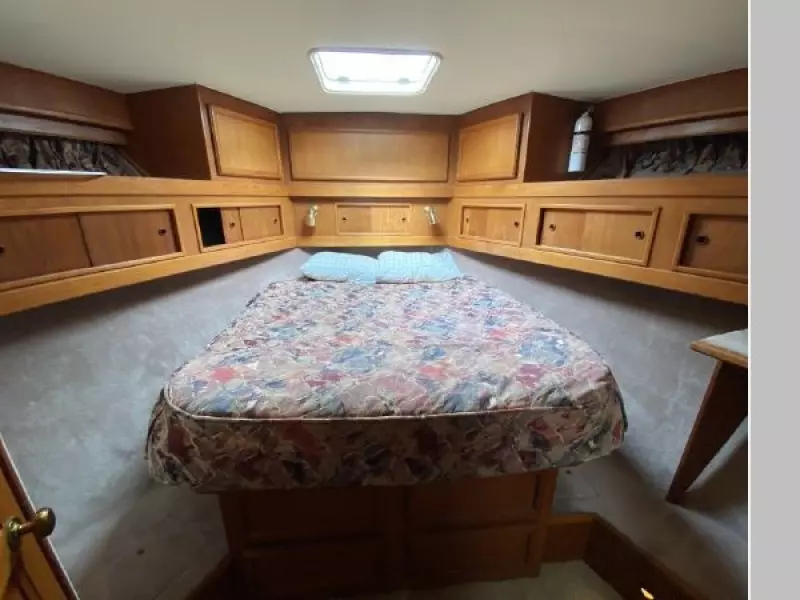 1990 Egg Harbor Golden Egg