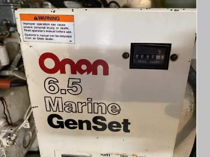 1990 Egg Harbor Golden Egg