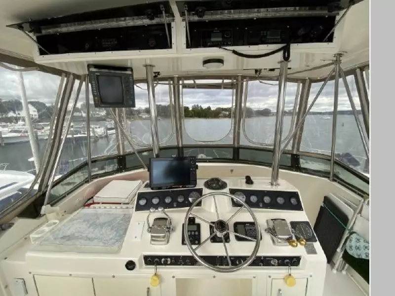 1990 Egg Harbor Golden Egg