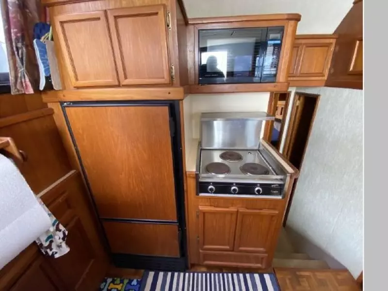 1990 Egg Harbor Golden Egg