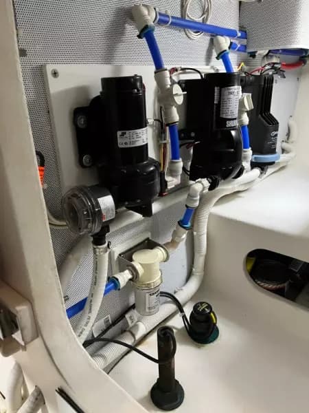 2007 Northern Bay 38