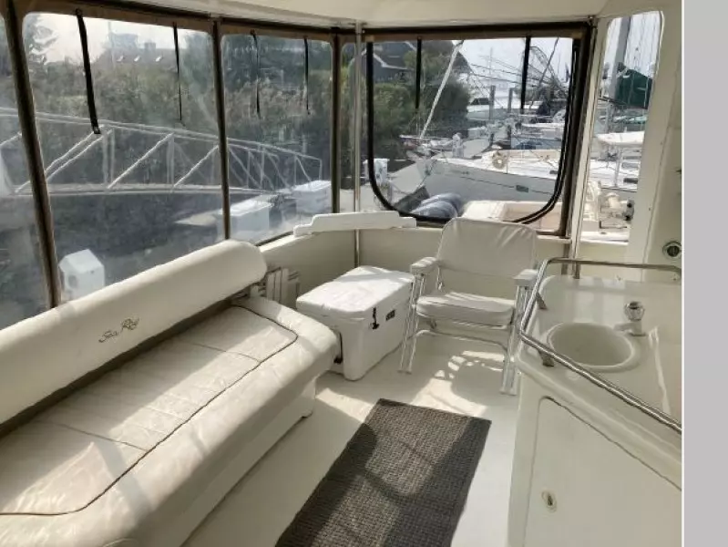 2000 Sea Ray 380 Aft Cabin