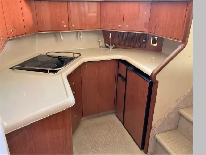2000 Sea Ray 380 Aft Cabin