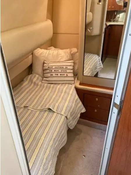 2000 Sea Ray 380 Aft Cabin