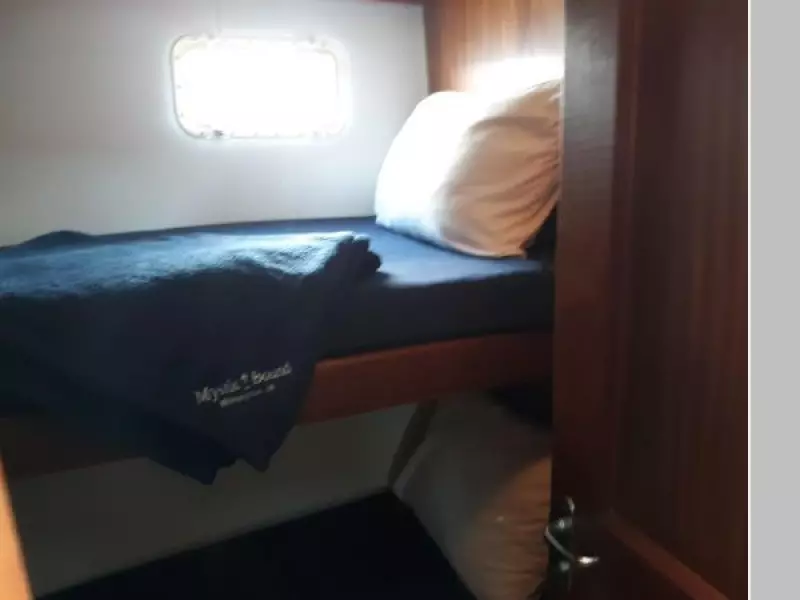 1980 Hatteras Convertible