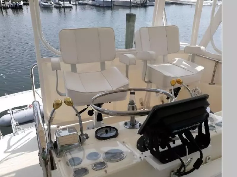 1980 Hatteras Convertible