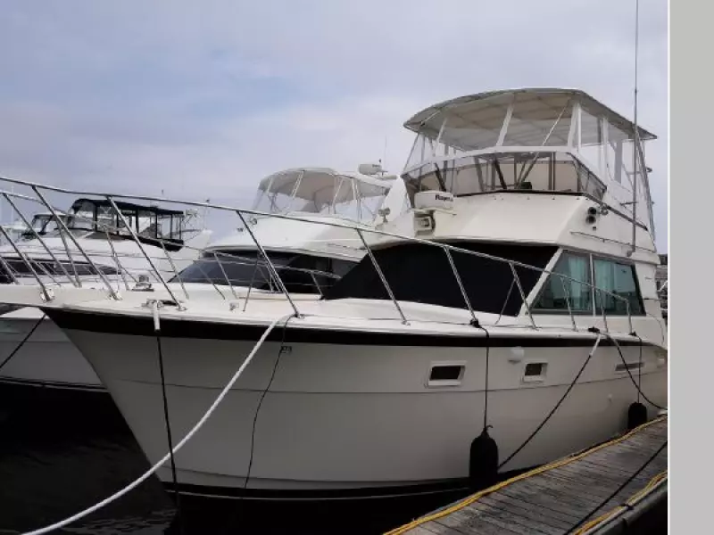 1980 Hatteras Convertible
