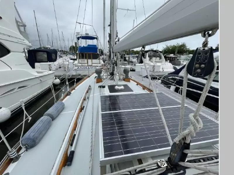 2001 Cape Dory Robinhood 36