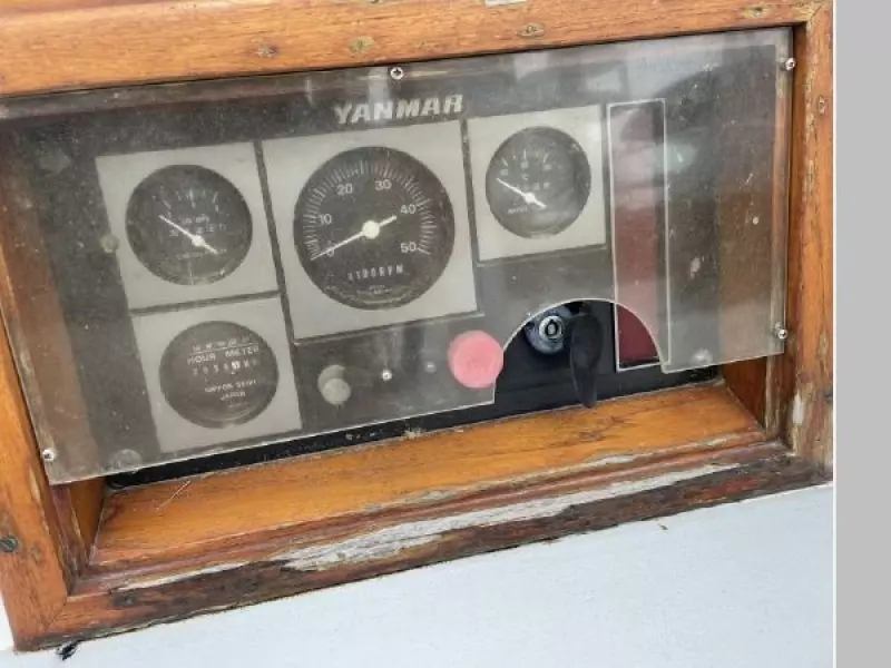 2001 Cape Dory Robinhood 36