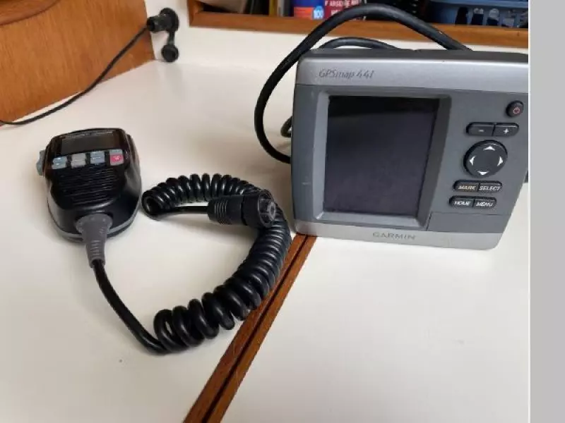 2001 Cape Dory Robinhood 36