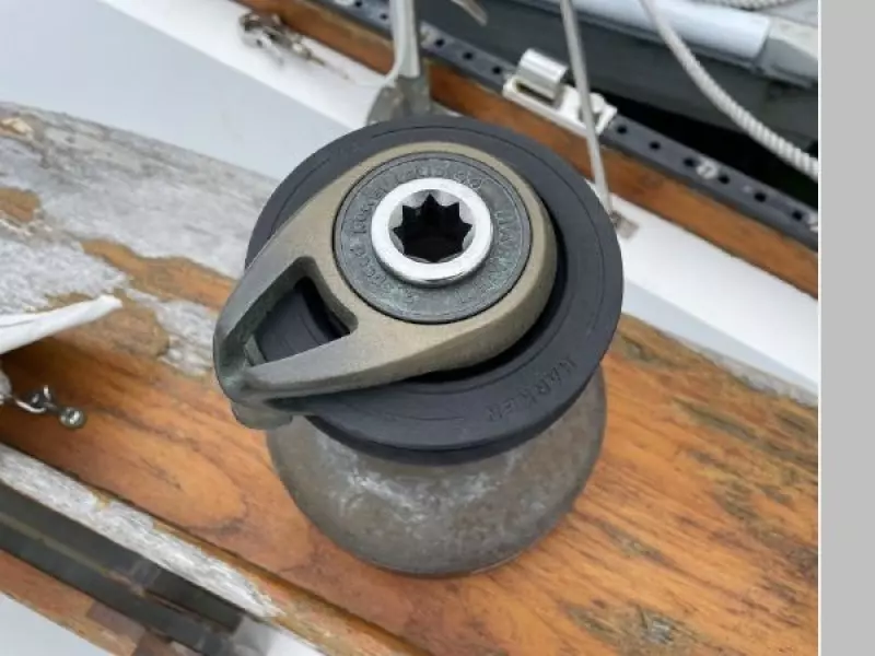 2001 Cape Dory Robinhood 36