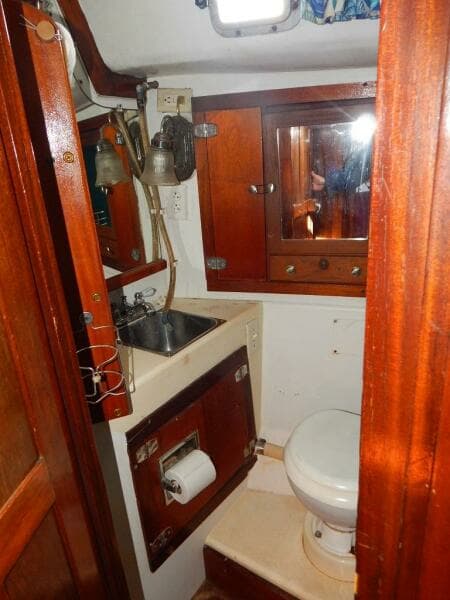 1976 Westerly Conway Center Cockpit Ketch