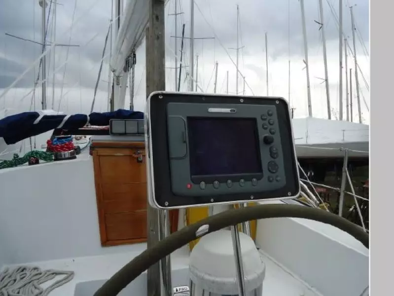 1980 Hinterhoeller Niagara 35