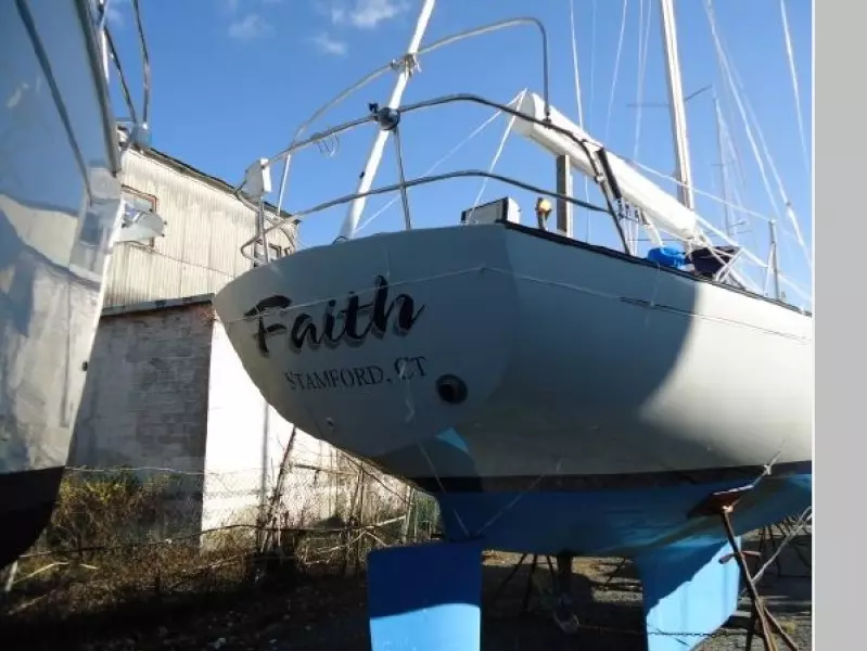 1980 Hinterhoeller Niagara 35