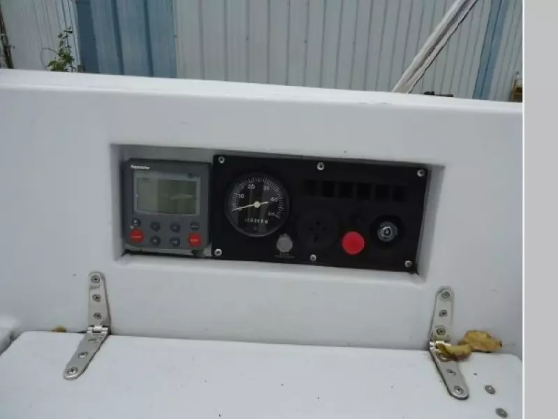 1980 Hinterhoeller Niagara 35