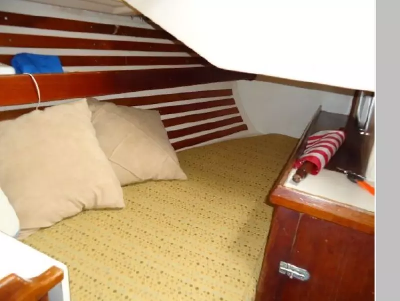 1980 Hinterhoeller Niagara 35