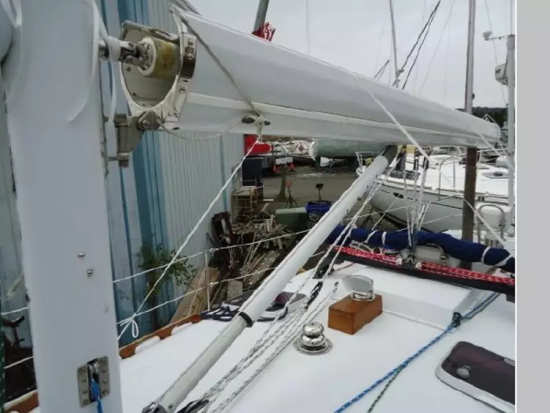 1980 Hinterhoeller Niagara 35