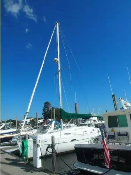2004 Beneteau 331