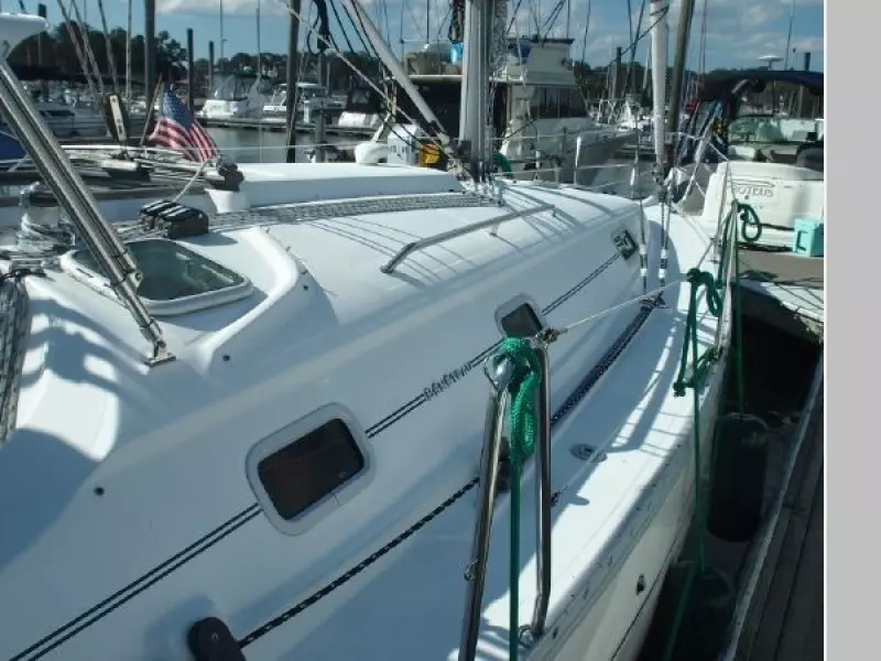 2004 Beneteau 331
