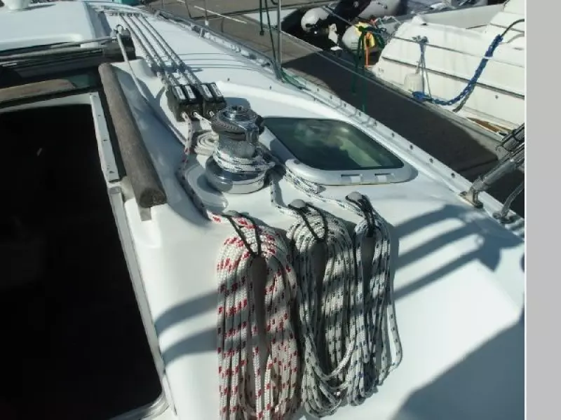 2004 Beneteau 331