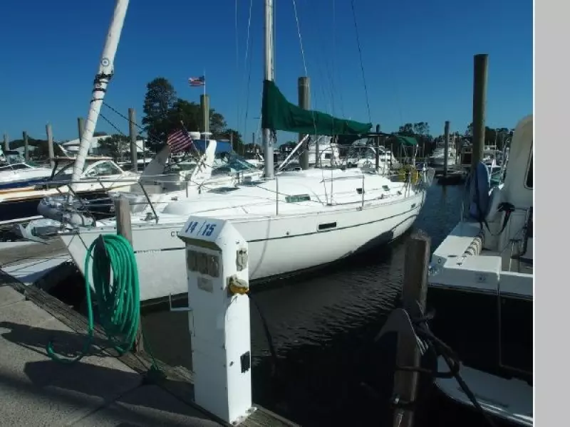 2004 Beneteau 331