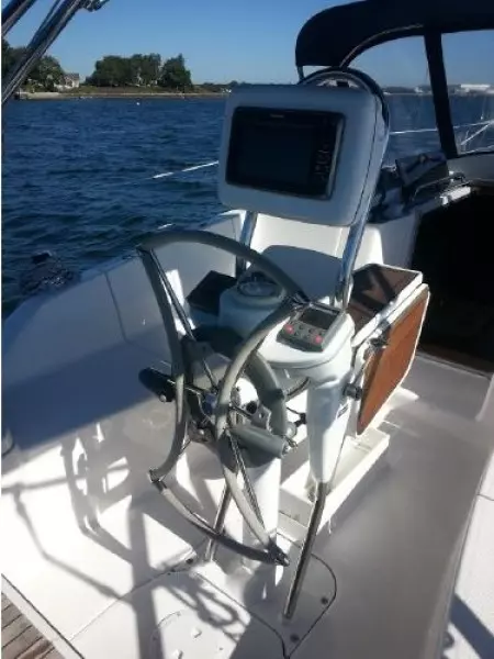 2013 Hunter 33