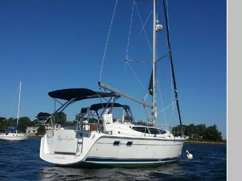 2013 Hunter 33