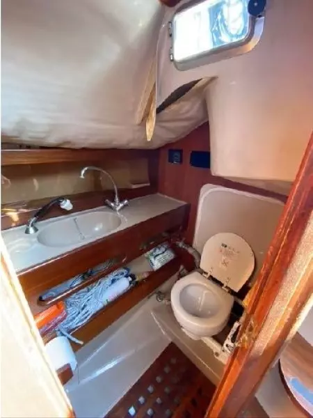 1982 Beneteau First 32.5