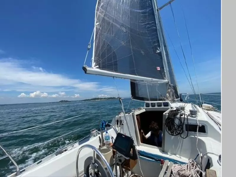 1982 Beneteau First 32.5