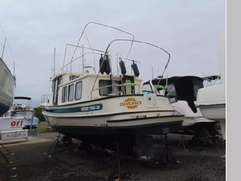 2001 Nordic Tugs 32