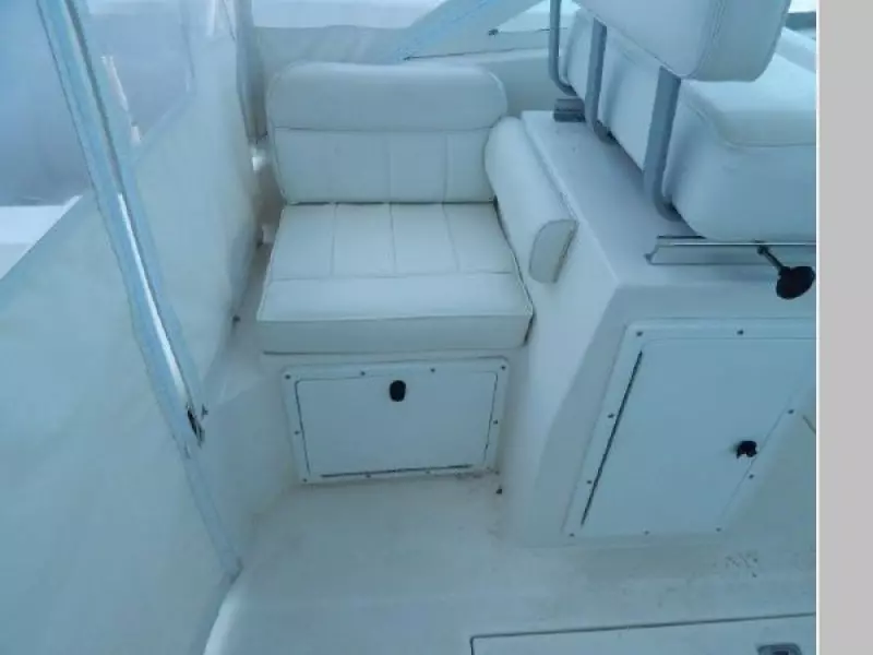 2001 Cabo 31 Express