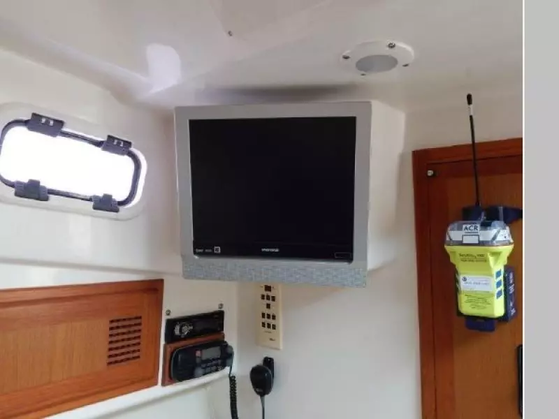 2001 Cabo 31 Express