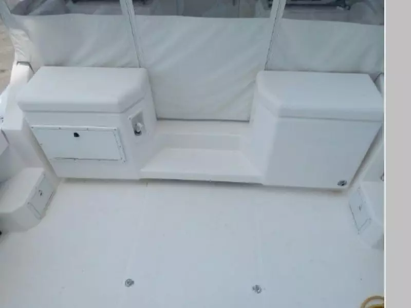 2001 Cabo 31 Express