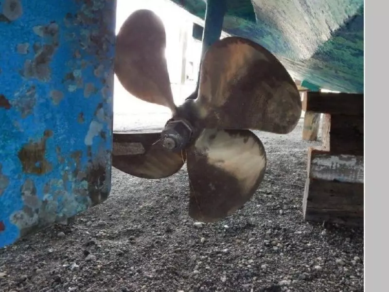 2001 Cabo 31 Express