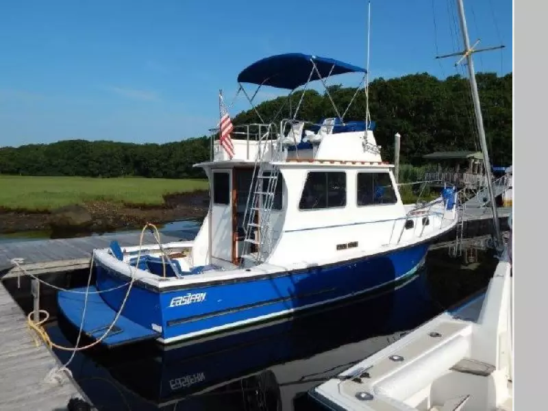 2006 Eastern Casco Bay Flybridge 31
