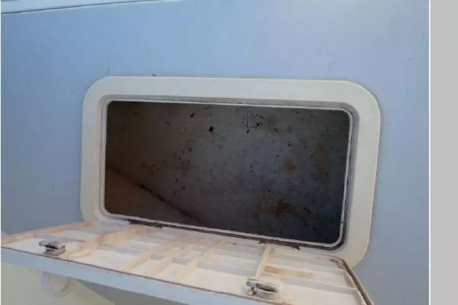 1990 Ocean Master 31 CC